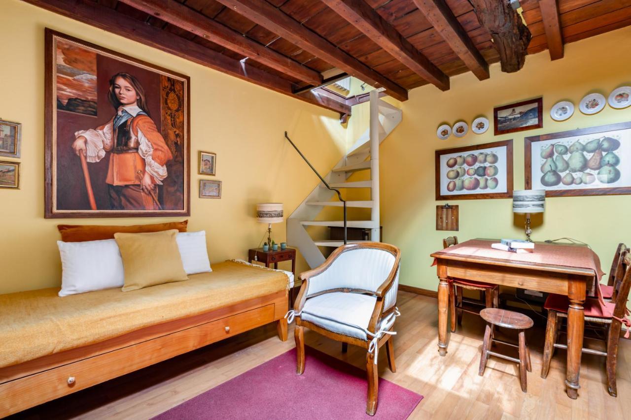 Brera Cosy Studio On 2 Levels! Appartamento *